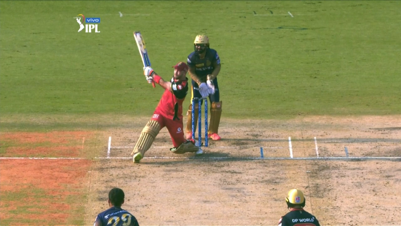 M10: RCB vs KKR – Glenn Maxwell Six