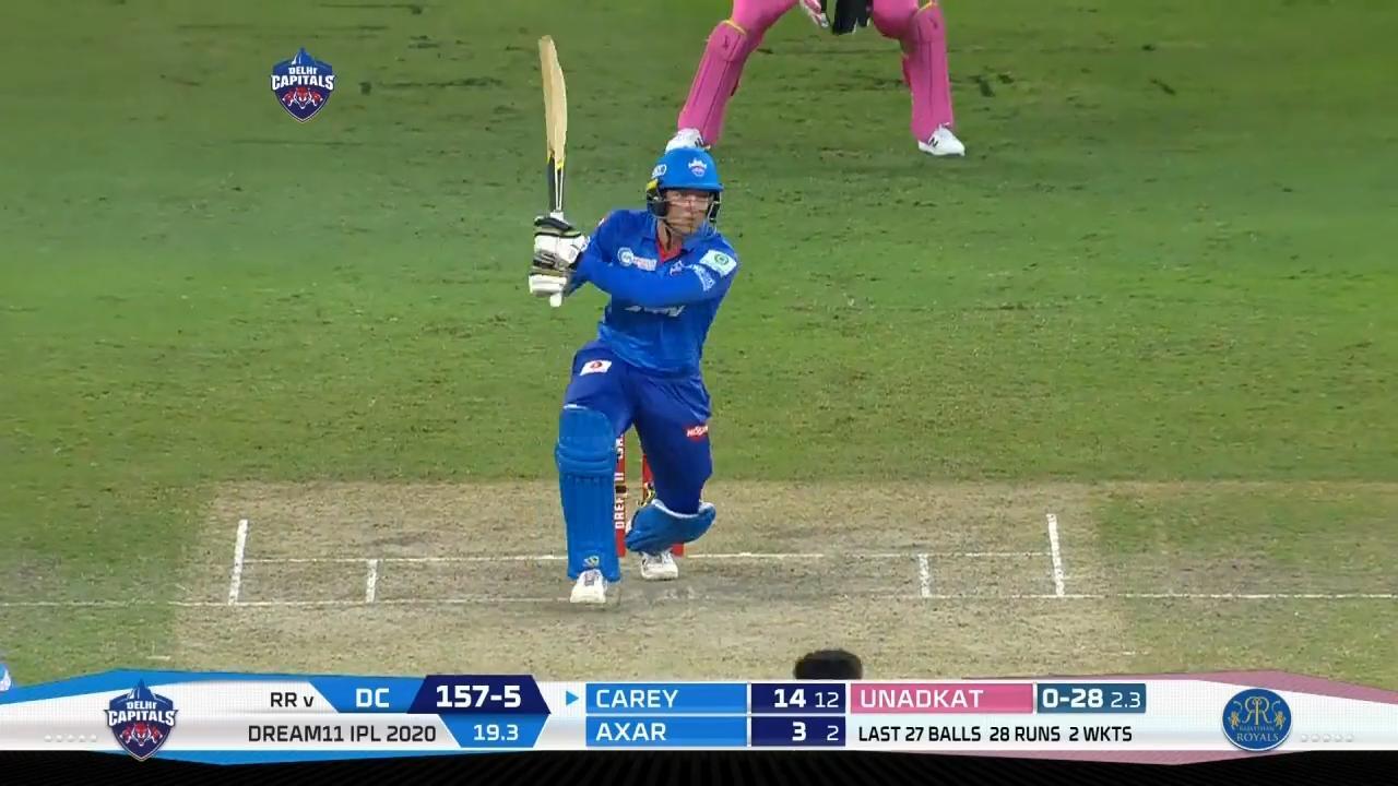 M30: DC vs RR – Alex Carey Wicket