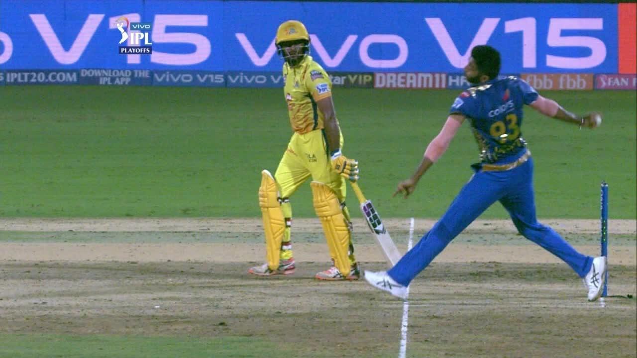 Bat slip, good catch, no-ball - All in one