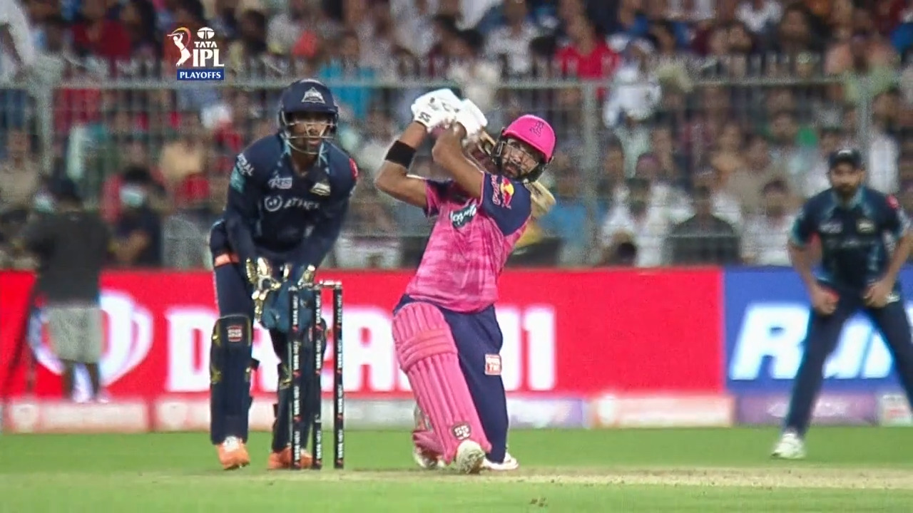 Q1: GT vs RR – Super Sixes background
