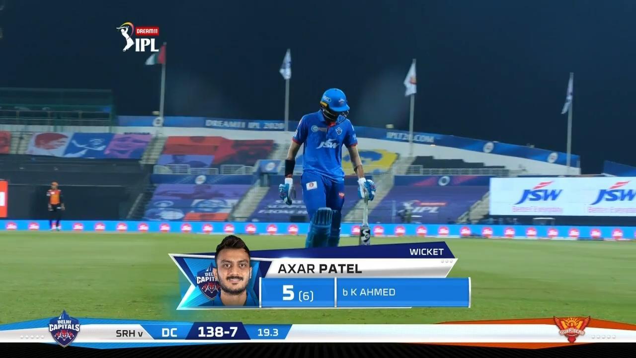 M11: DC vs SRH – Axar Patel Wicket
