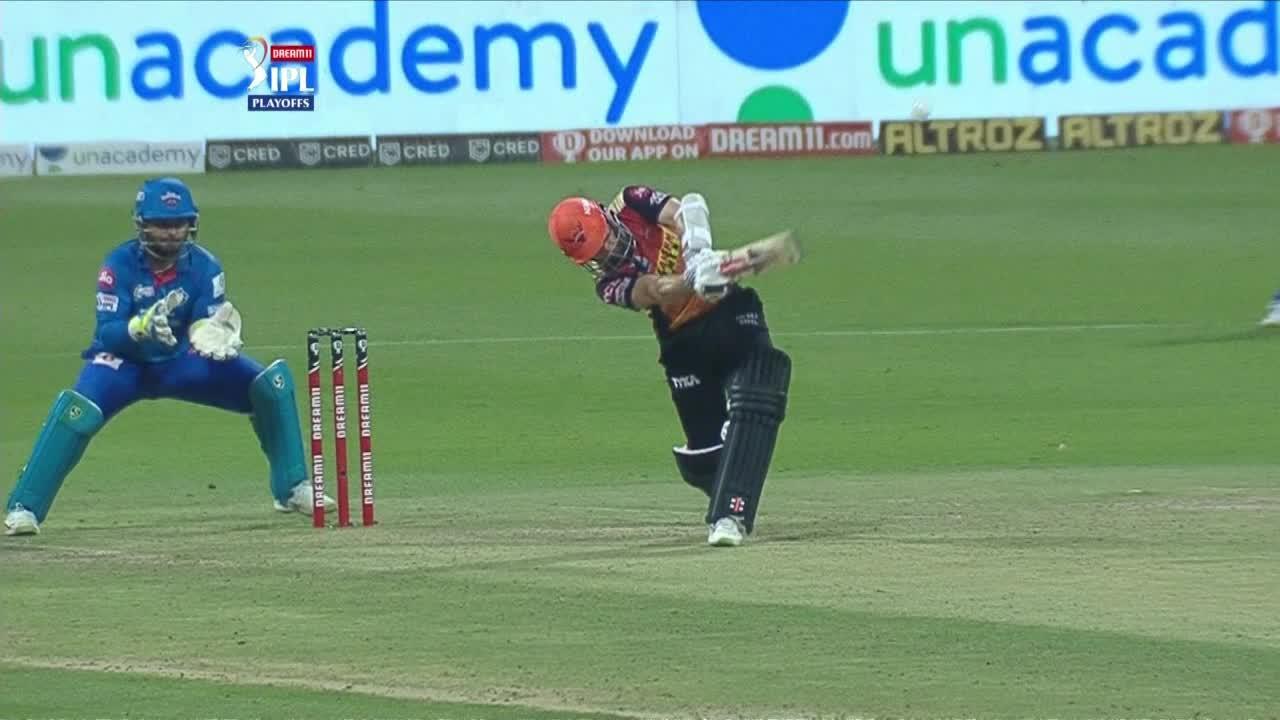 Q2: DC vs SRH – Kane Williamson Six background