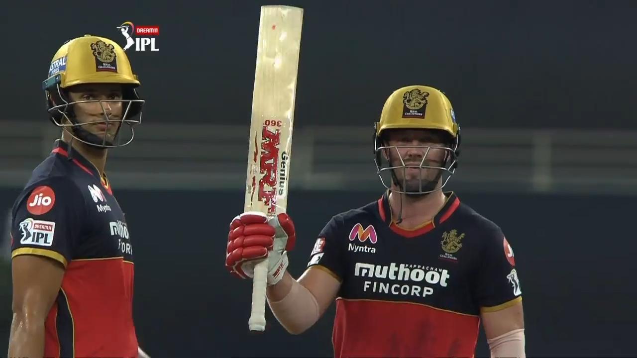 M10: RCB vs MI – Amazing Moments