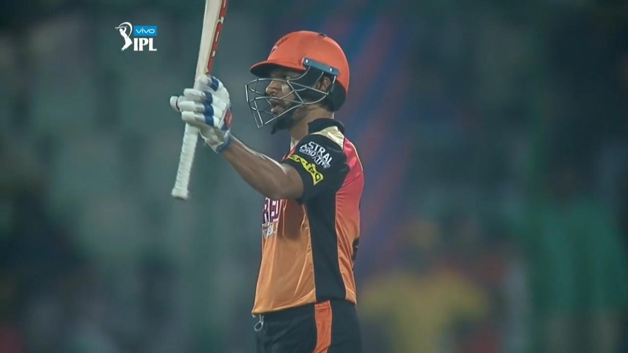 Shikhar Dhawan's match-winning 92* (50)