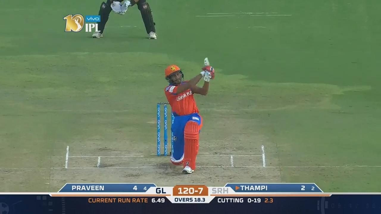 M06: SRH vs GL – Basil Thampi Six