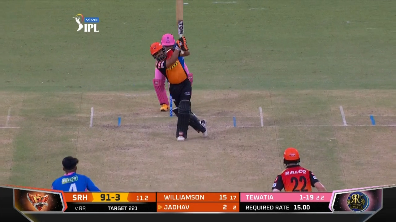 M28: RR vs SRH – Kedar Jadhav Six