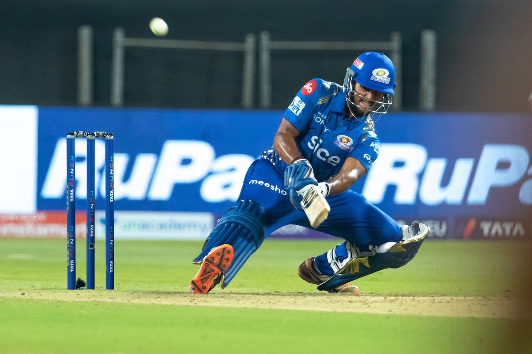 Tilak Varma's stunning scoop SIX