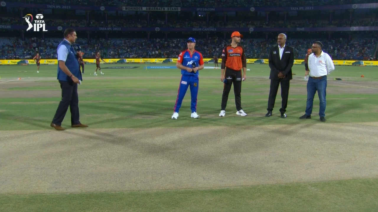M40: DC vs SRH – Toss
