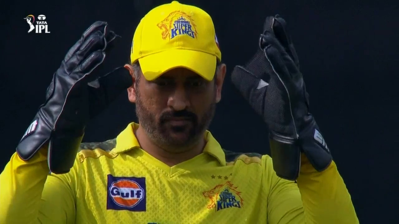 M49: CSK vs MI – Amazing Moments