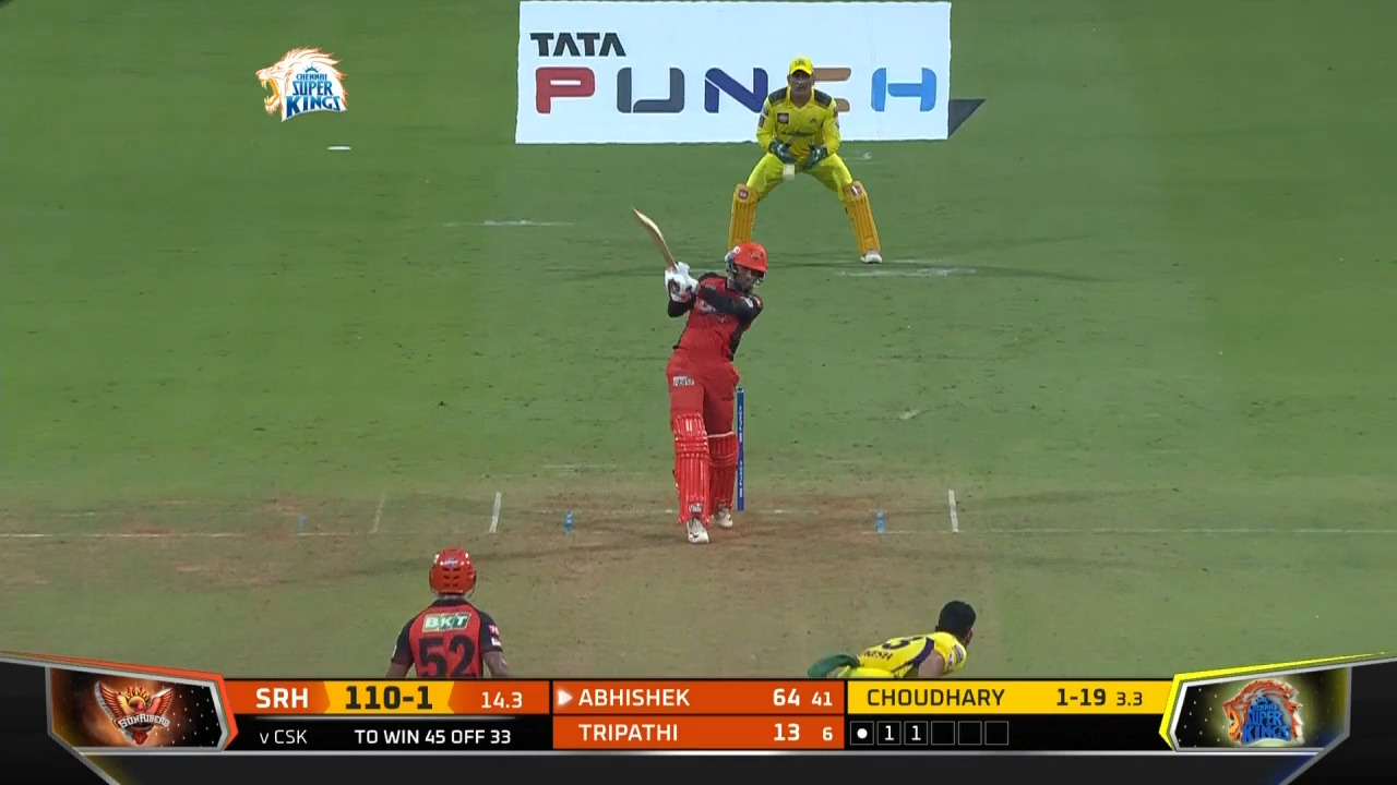 M17: CSK vs SRH – Abhishek Sharma Six background