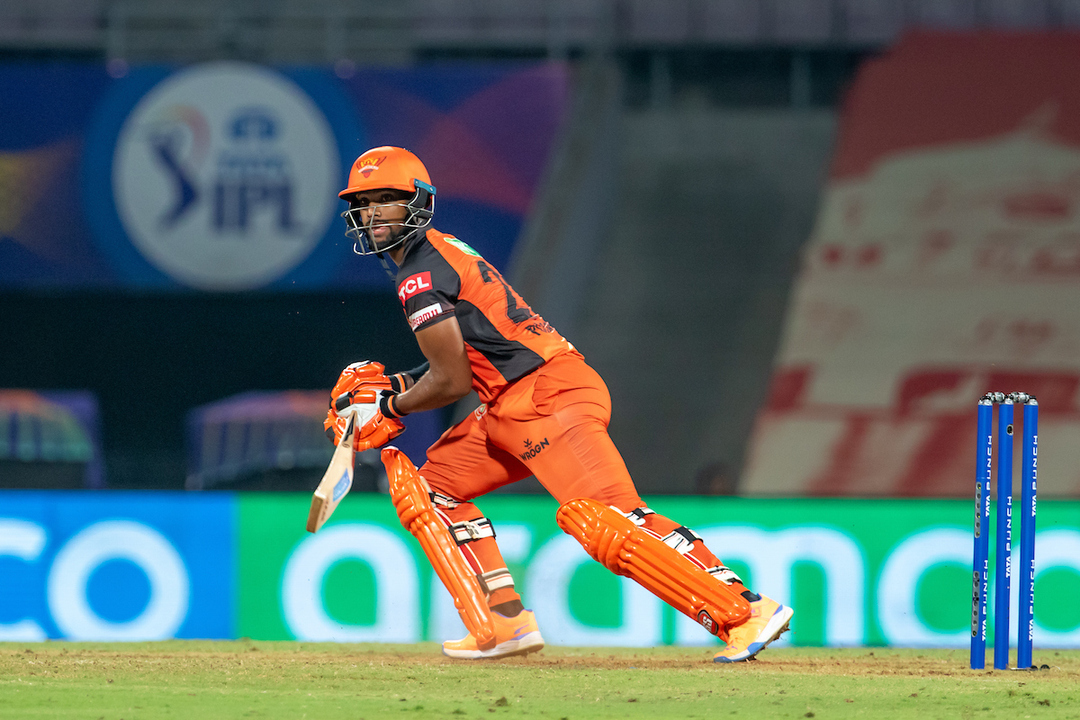 Nicholas Pooran finishes it off in style with 34*(18) background