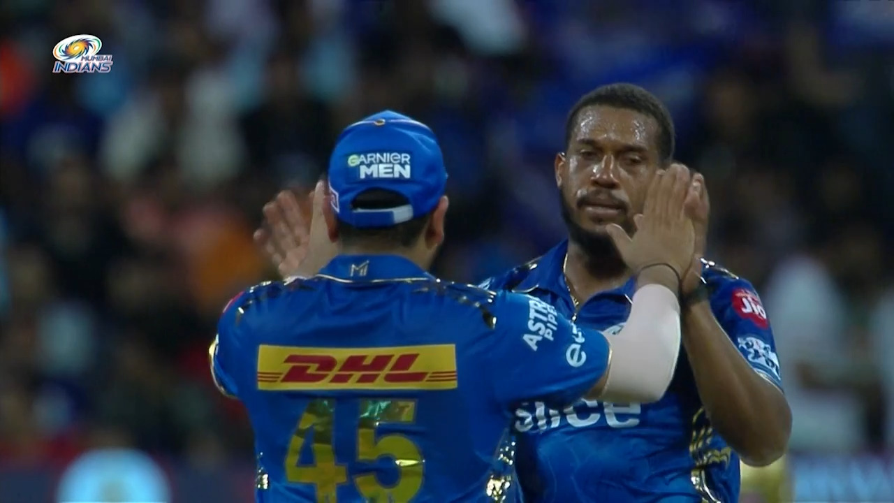 M54: MI vs RCB – Fall of Wickets