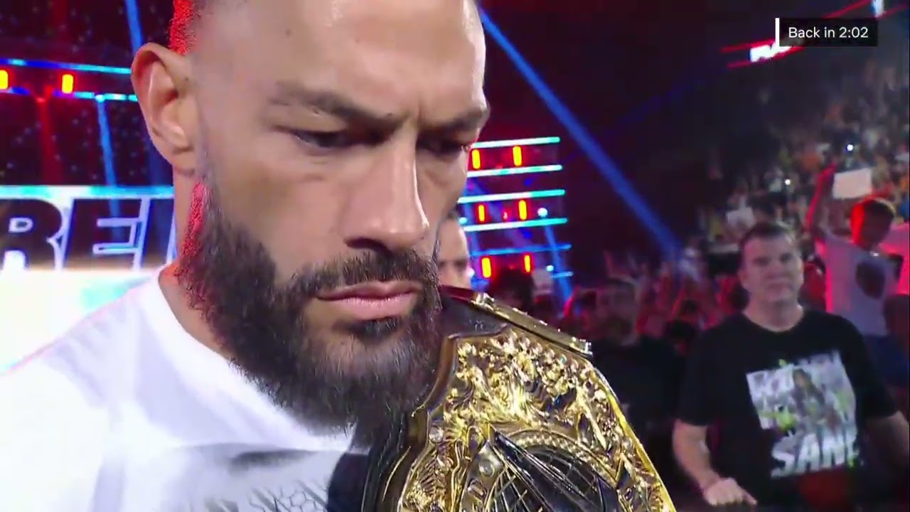 Roman Reigns Entrance - WWE RAW 11/08/2026 background