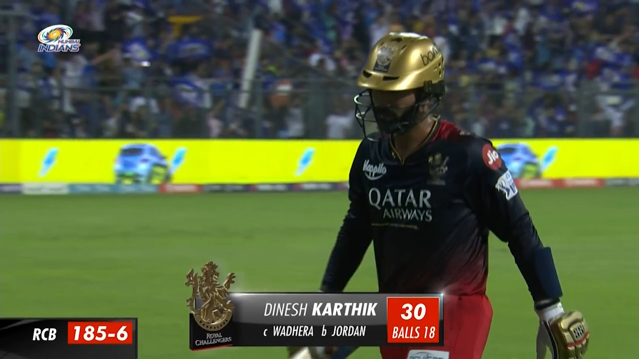 M54: MI vs RCB – Dinesh Karthik Wicket