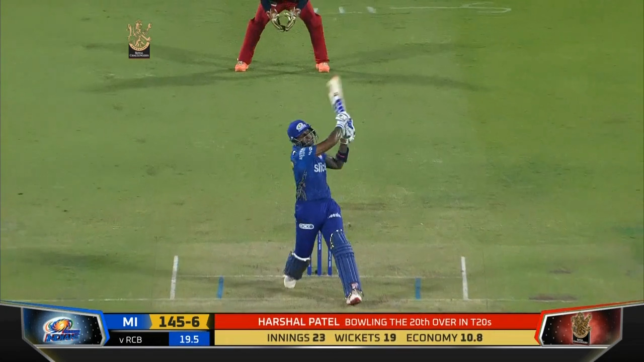 M18: RCB vs MI – Suryakumar Yadav Six background
