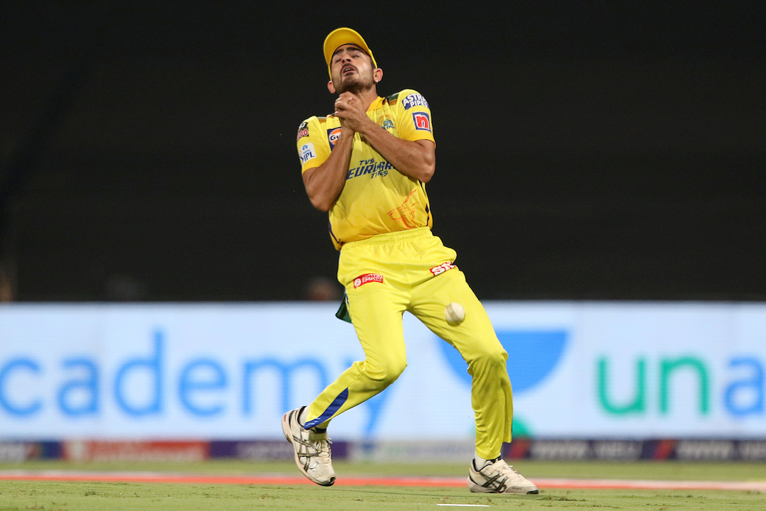 Mukesh Choudhary drops two, MS Dhoni consoles youngster