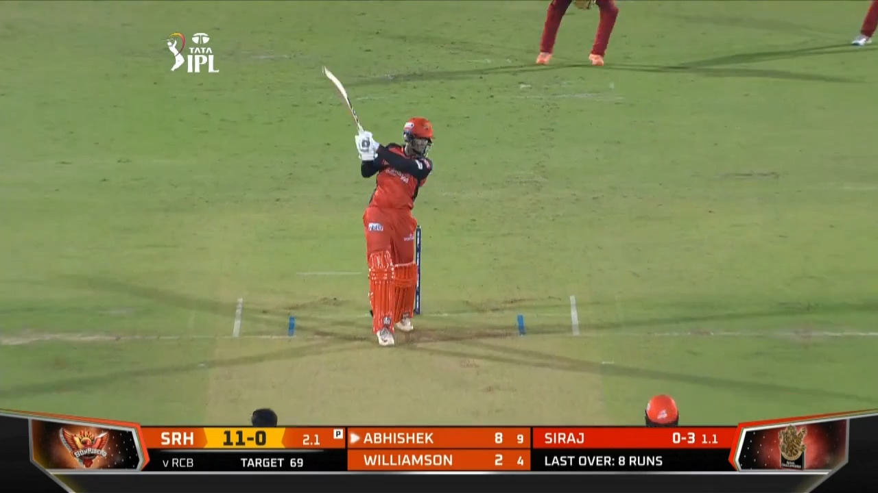 M36: RCB vs SRH – Abhishek Sharma Six