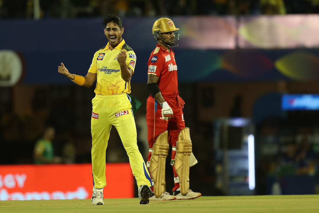 4+W - Mukesh Choudhary's first wicket in the IPL background
