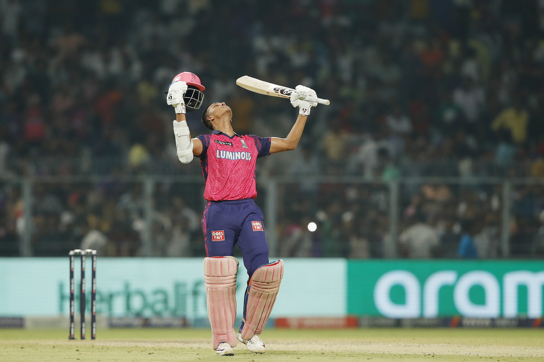 Record Alert: Yashasvi Jaiswal smashes fastest fifty ever in IPL history background