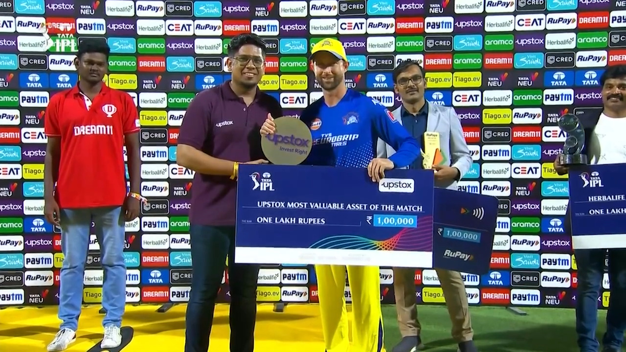 M41: CSK vs PBKS – Upstox most Valuable Asset of the Match – Devon Conway background