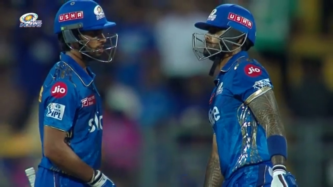 Suryakumar dazzles at Wankhede with 55(29) background