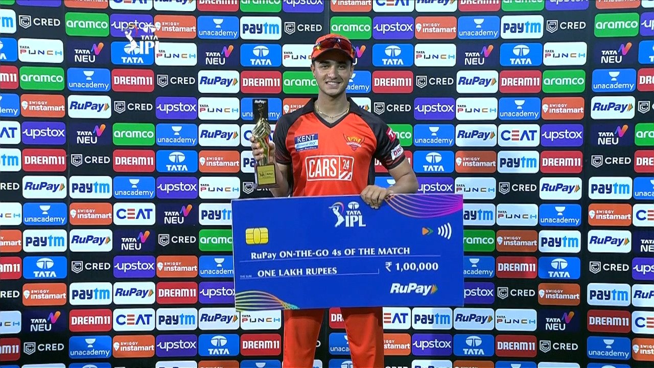M17: CSK vs SRH – RuPay On-The-Go 4s of the Match – Abhishek Sharma background