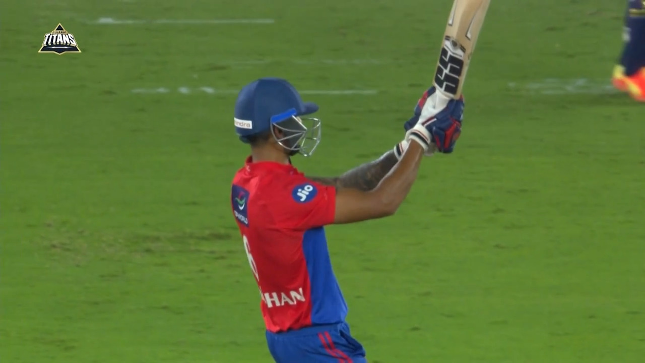 M44: GT vs DC – Super Sixes background