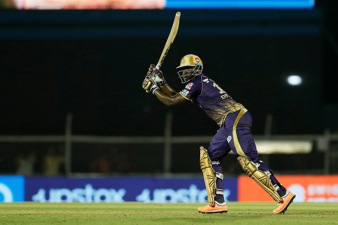 Andre Russell smashes 49*(25) to take KKR to a good total