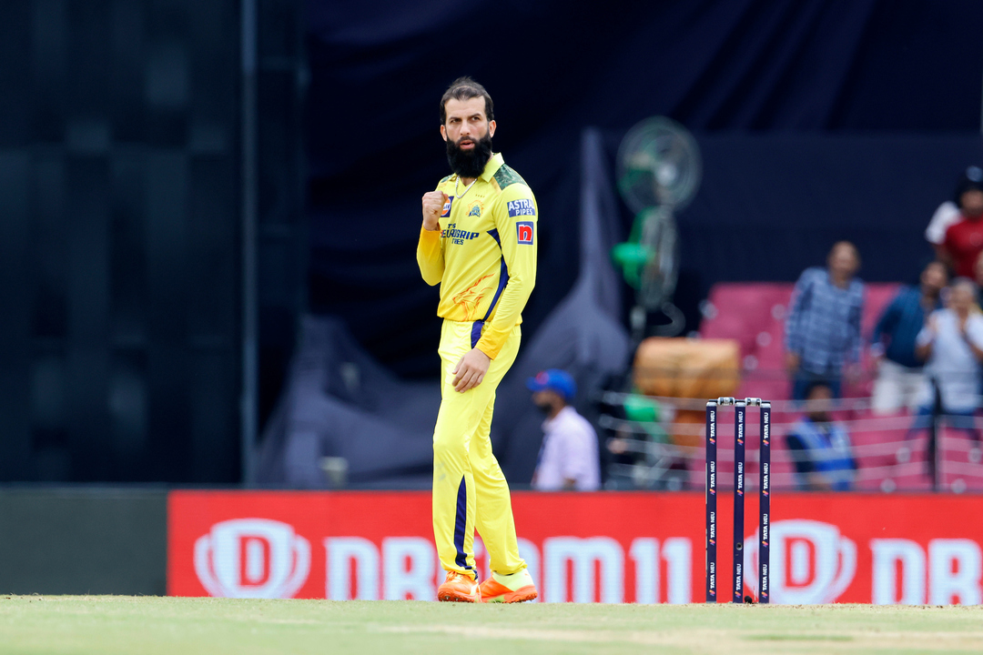 The Match-up works: Moeen gets Mayers again