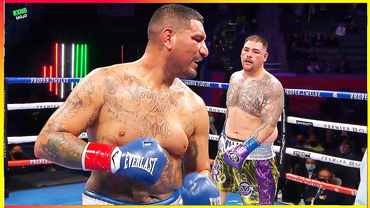 Andy Ruiz (USA) vs Chris Arreola (USA) - Boxing Highlights HD background