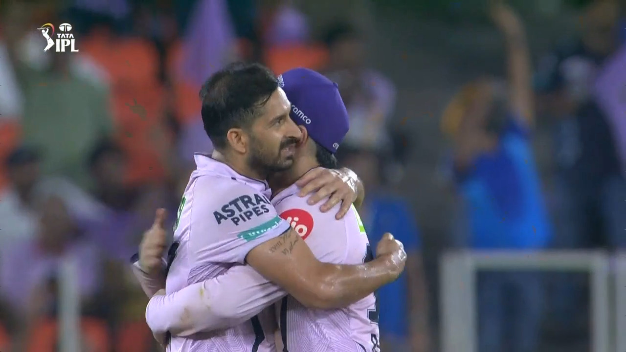 M62: GT vs SRH – Amazing Moments background