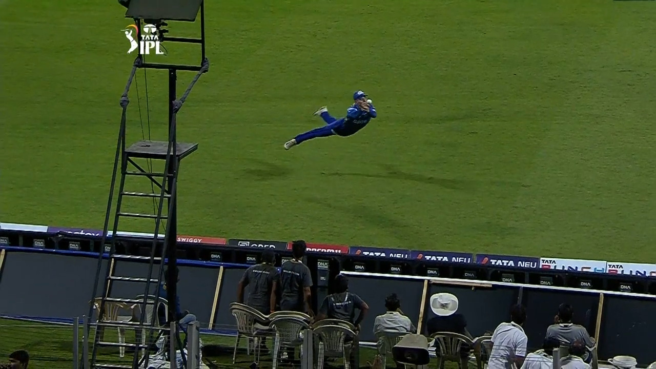 Brevis flies for a catch, ball goes over ropes for SIX