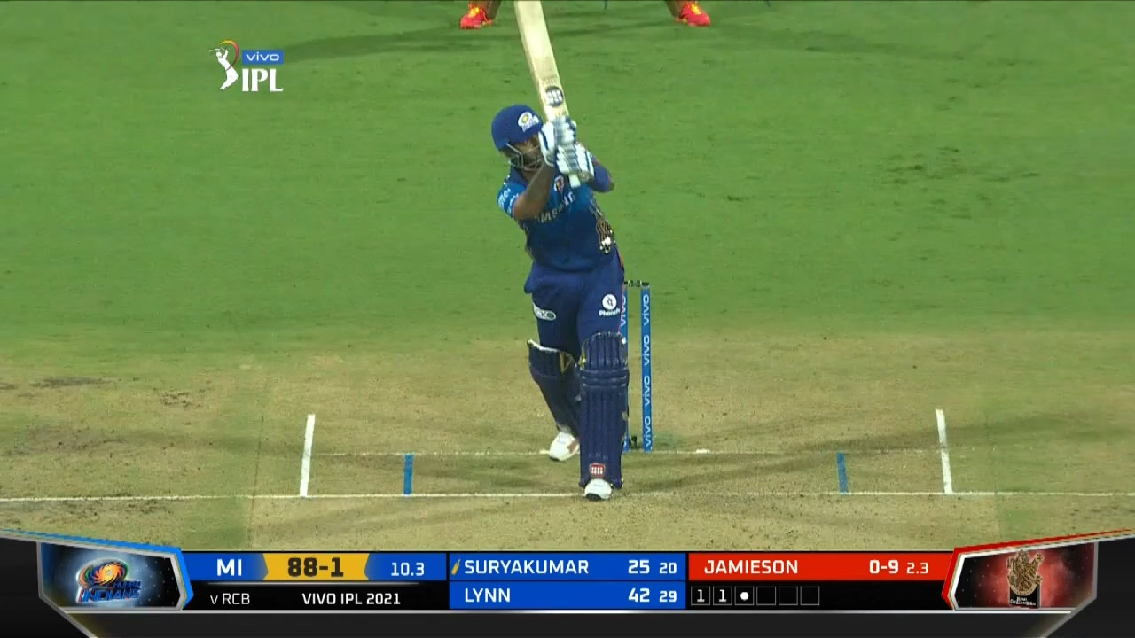 M01: MI vs RCB – Suryakumar Yadav Six