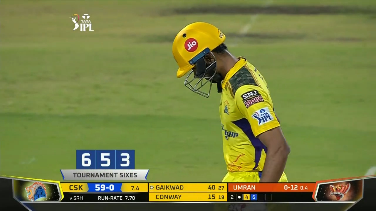 Up and over: Ruturaj's delectable six off Umran Malik background