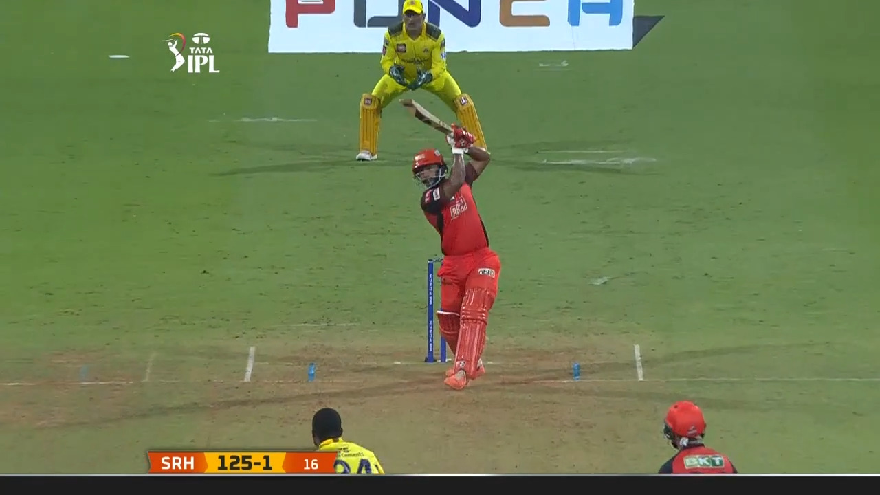 M17: CSK vs SRH – Rahul Tripathi Six background