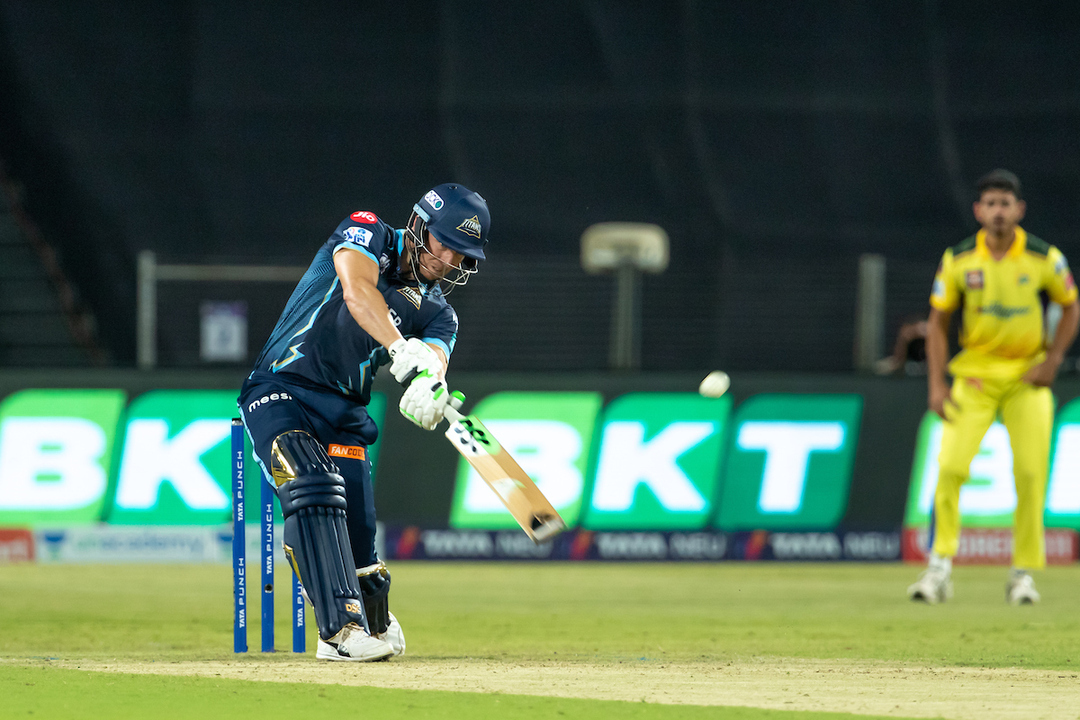6,6,4 - David Miller goes SMASH on Ravindra Jadeja background