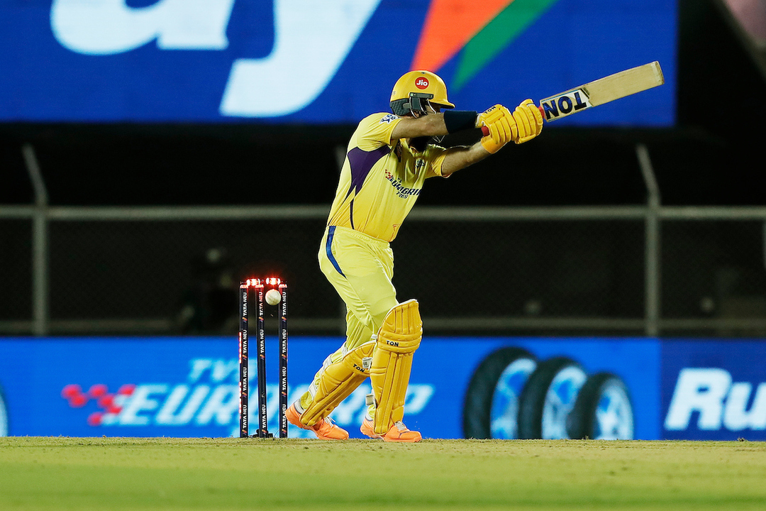 Moeen & Jadeja get bowled in identical fashion