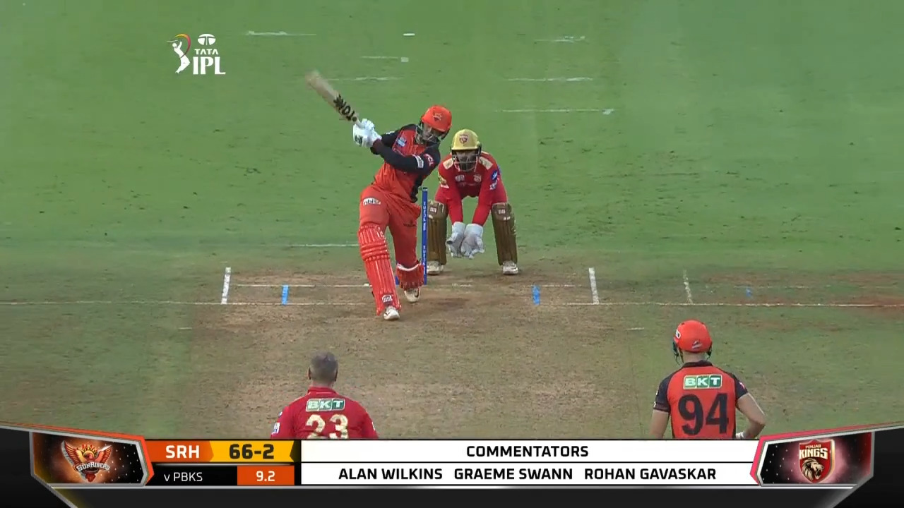 M28: PBKS vs SRH – Abhishek Sharma Six
