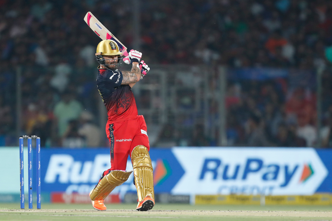 Faf du Plessis sets the platform with brisk 45(32)