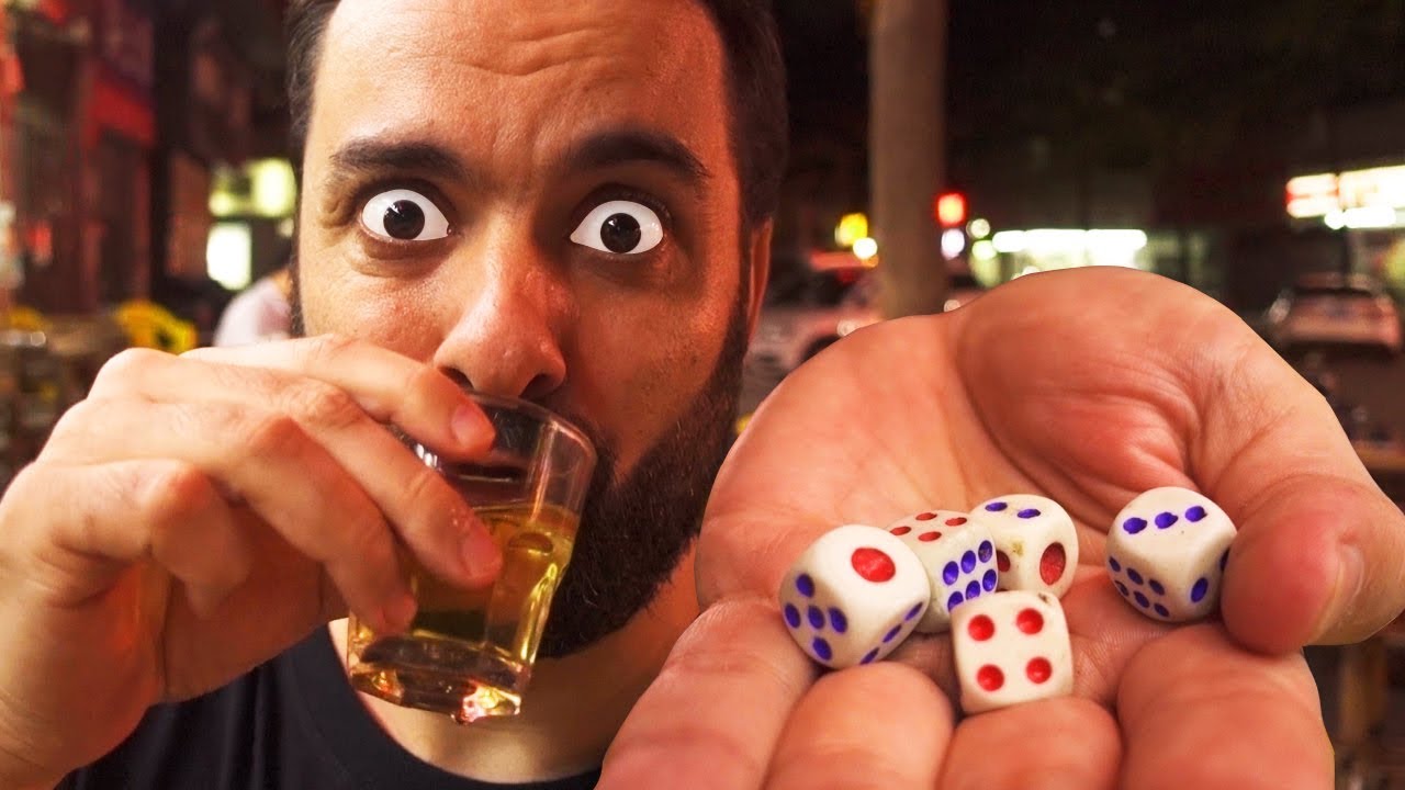 Most Popular Chinese Drinking Game (Dice) background