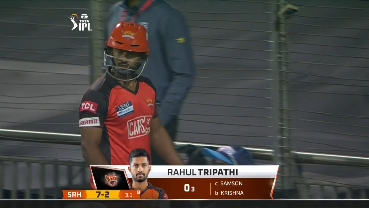 M05: SRH vs RR – Rahul Tripathi Wicket