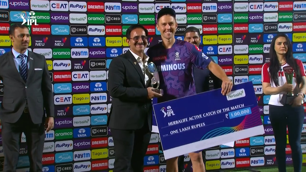 M66: PBKS vs RR – Herbalife Active Catch of the Match – Trent Boult background
