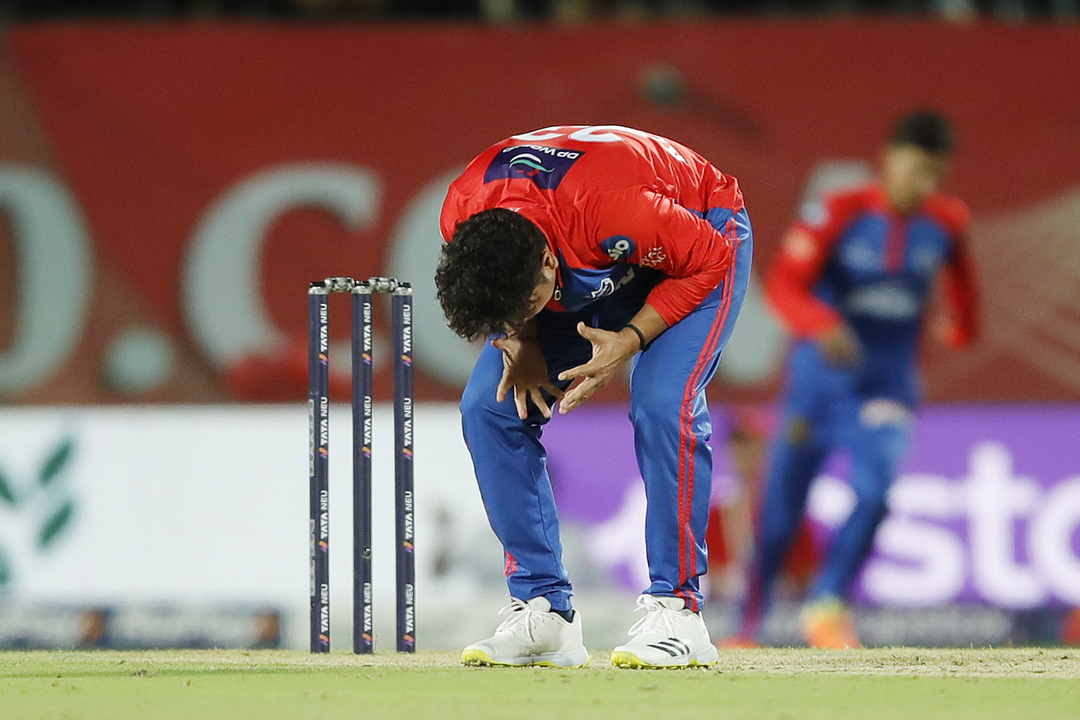 CHAOS: 2 dropped catches and a run out missed