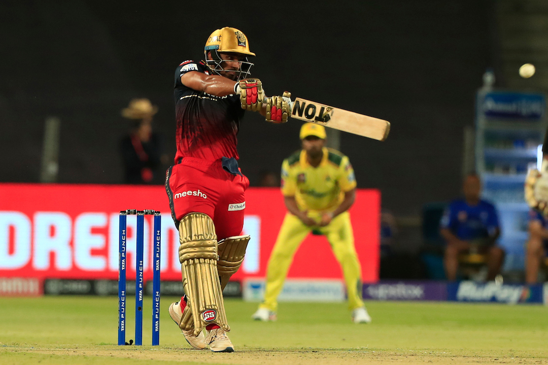 Mahipal Lomror's handy knock of 42(27)