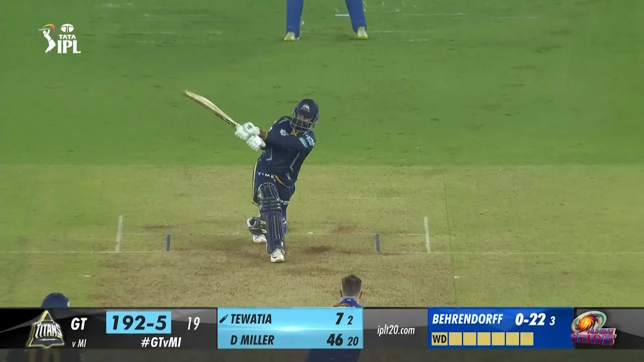 M35: GT vs MI – Rahul Tewatia Six