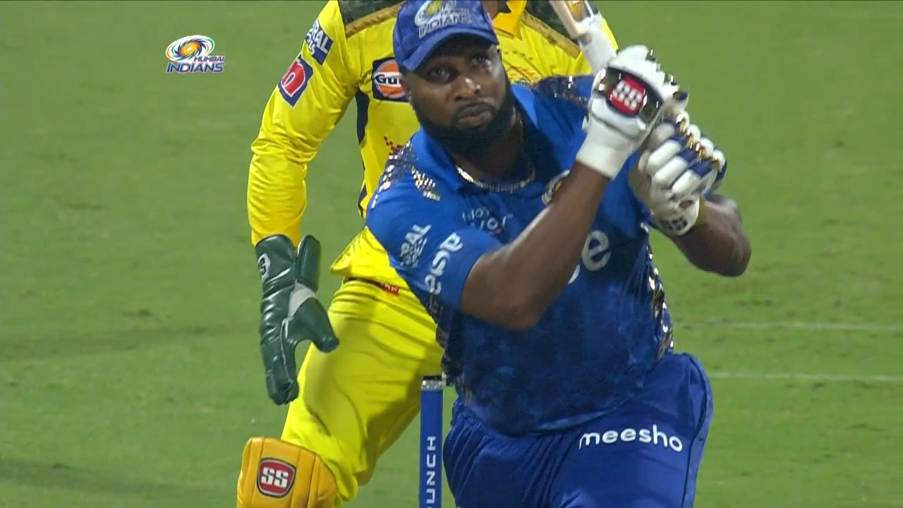 M33: MI vs CSK – Super Sixes