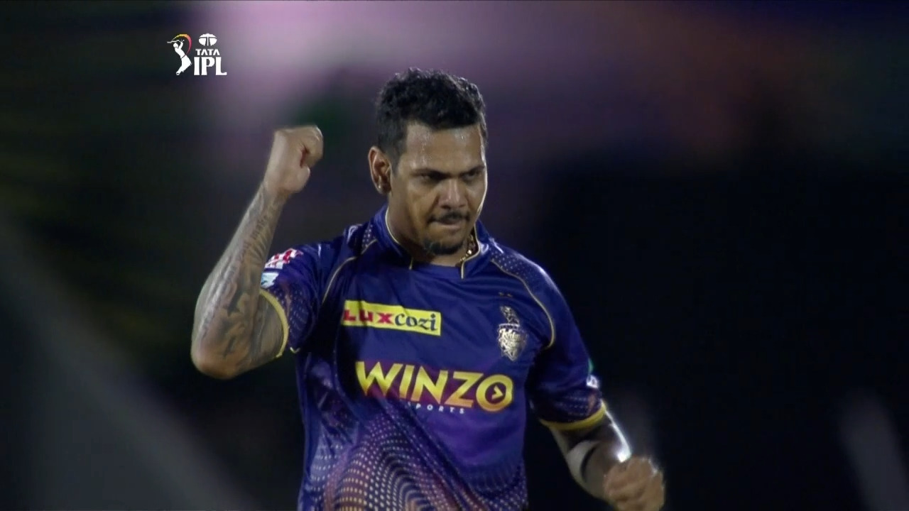 M30: RR vs KKR – Fall of Wickets