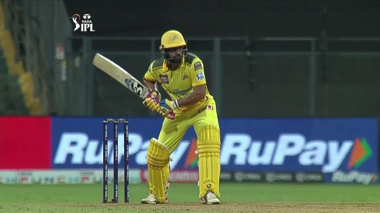 M38: PBKS vs CSK – Ambati Rayudu Six background