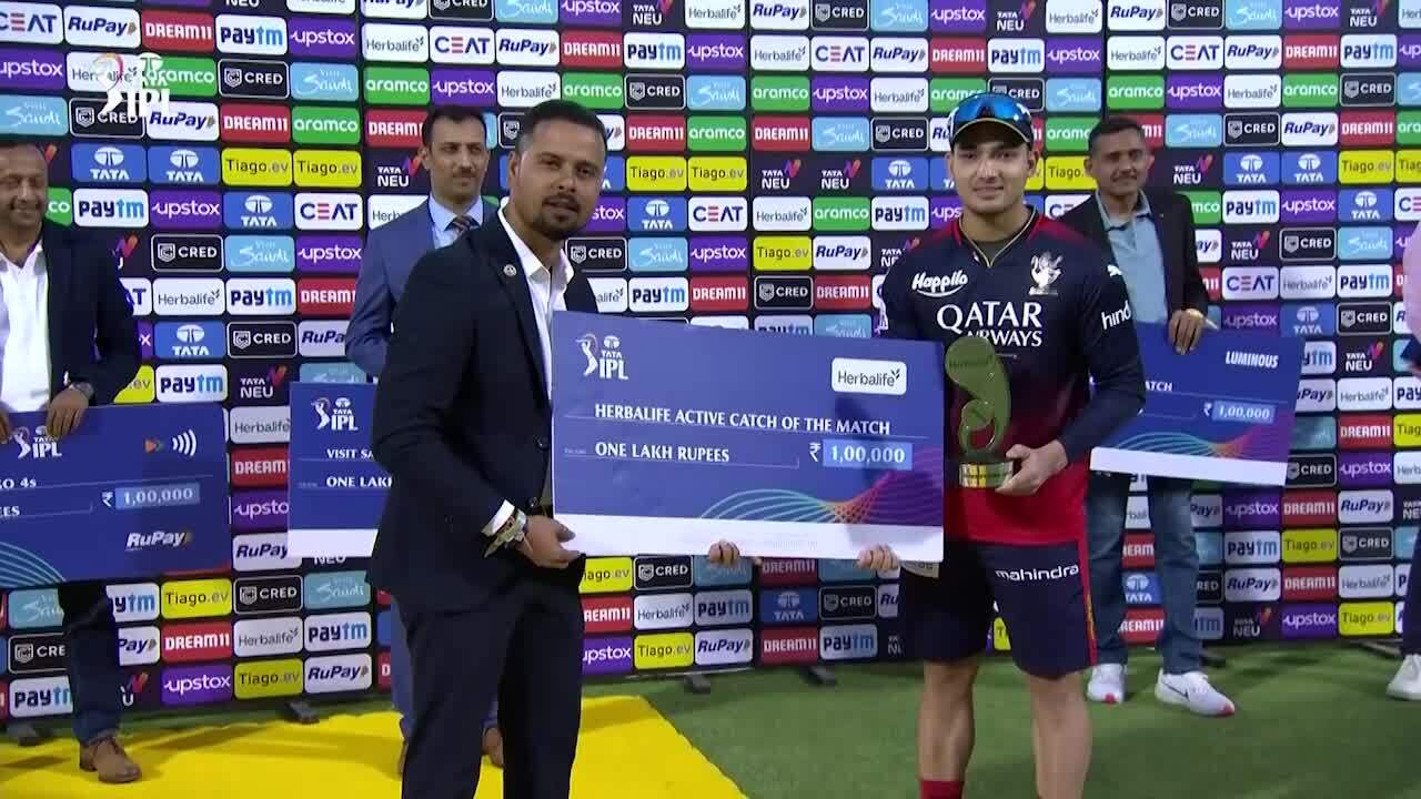 M60: RR vs RCB – Herbalife Active Catch of the Match – Anuj Rawat