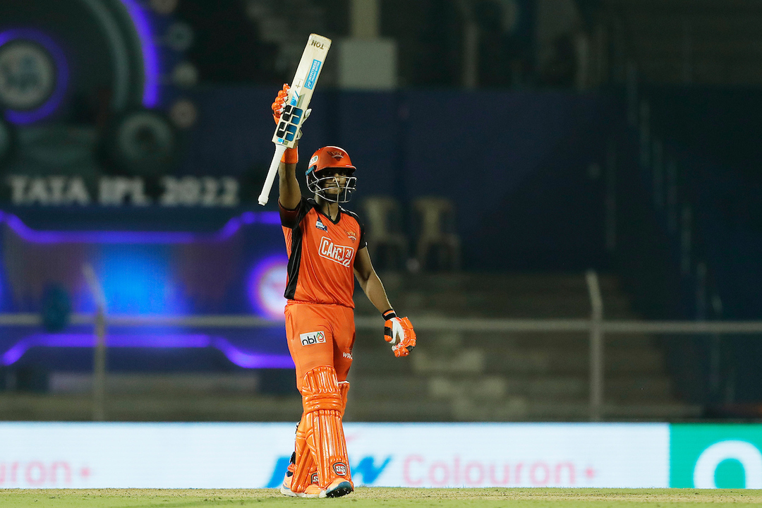 Calypso special: Nicholas Pooran's batting pyrotechnics of 62(34) background